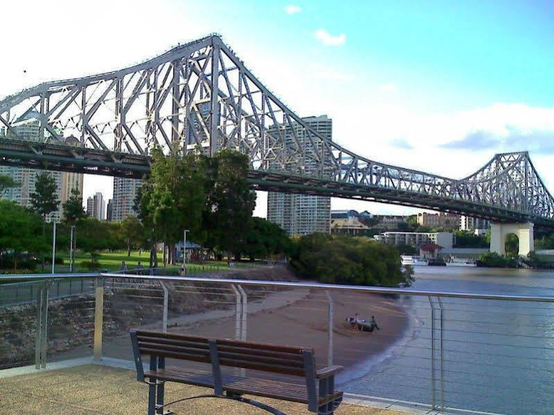 Paramount Motel Brisbane Exterior foto